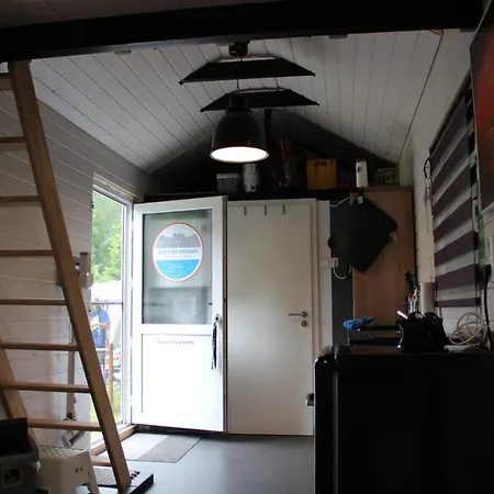 Tiny House Fur 2-4 Personen Am Badesee Appartamento *