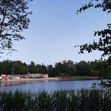 Appartamento Tiny House Fur 2-4 Personen Am Badesee Schortens